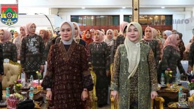 Ketua TP PKK dan Ketua DWP Kota Lubuk Linggau Hadiri Peringatan Hari Kartini Tingkat Provinsi Sumsel 2025